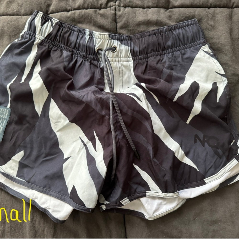 Women’s NFQ shorts Small & 1 M (last pic)